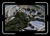 05 Twosome * Water Thrower at Nidaros Cathedral in Trondheim * 600 x 400 * (86KB)