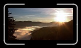 07 Fogged Valley Sunset * 600 x 296 * (70KB)