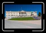 07 Oslo - Royal Palace * 600 x 400 * (162KB)