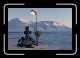 04 Driving Snowscooter * Petrol Station for Snow Scooters * 600 x 400 * (118KB)
