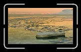 11 Colors * Our last Sunrise in Spitsbergen * 600 x 337 * (153KB)